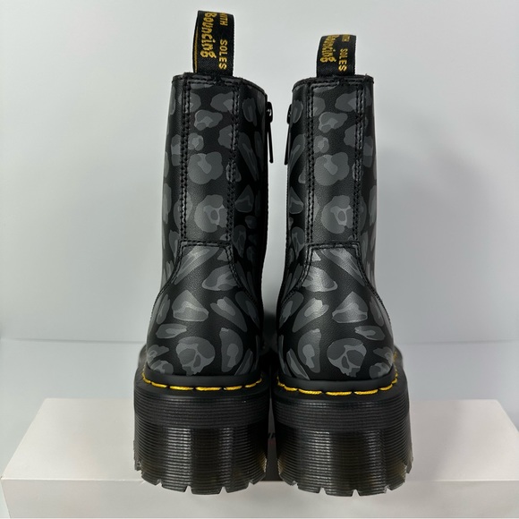 DOC JADON BOOTS LEOPARD PRINT PLATFORM WOMENS SIZE 7 CAMOUFLAGE LEATHER 8 EYE - Picture 3 of 10